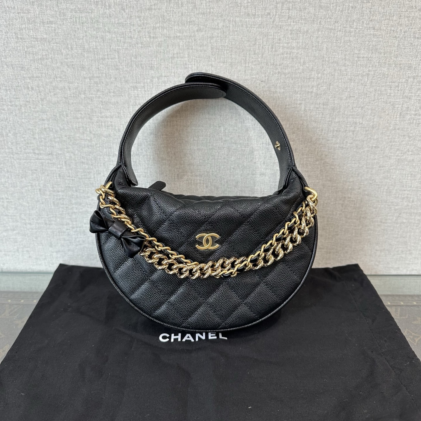 95新 Chanel/香奈儿 黑金24S呼啦圈蝴蝶结手提包 10699