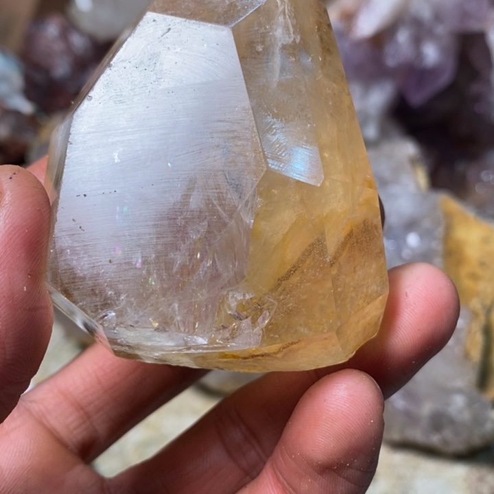 紫晶未镶嵌大型摆件（非配饰）