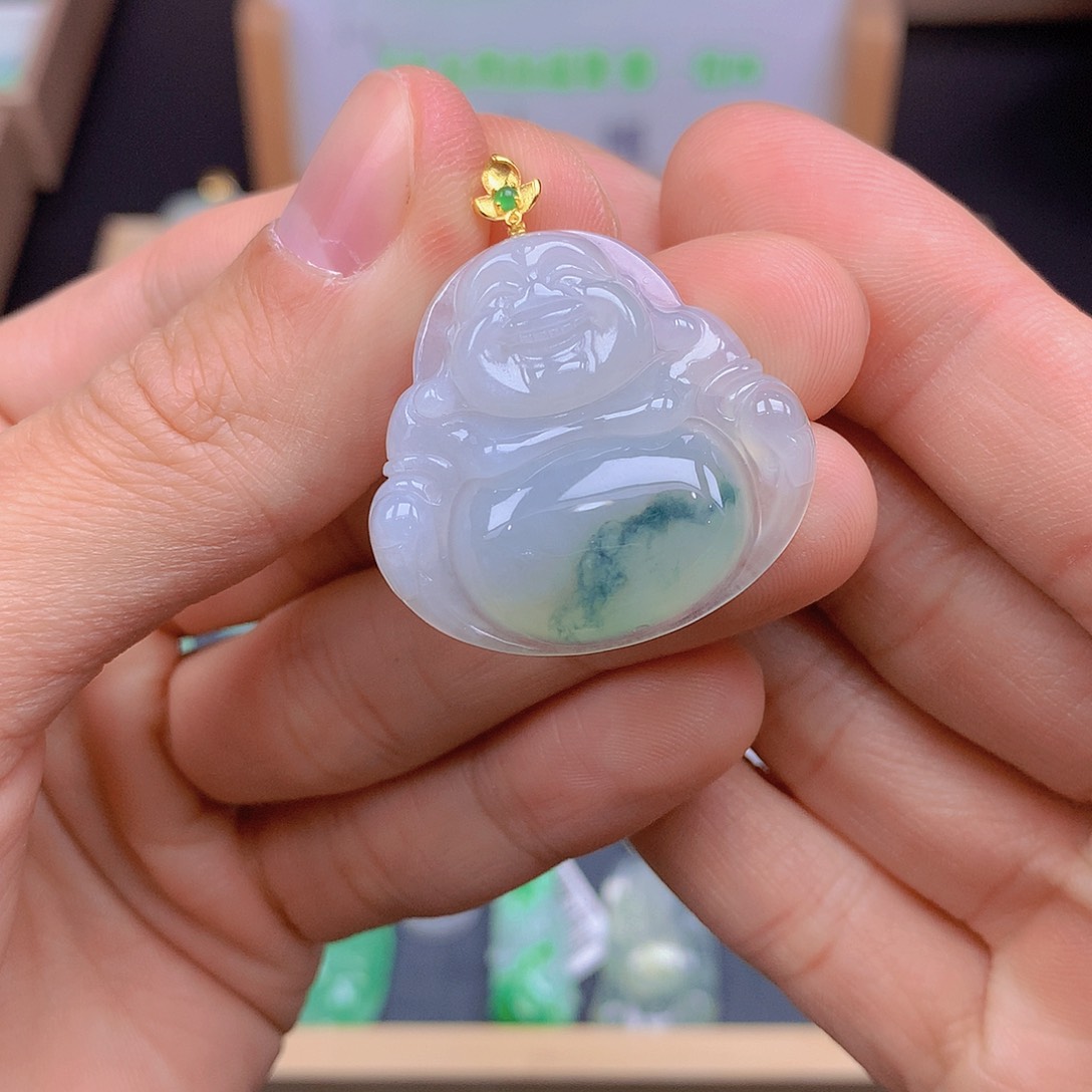 翡翠颈饰18K金镶嵌翡翠