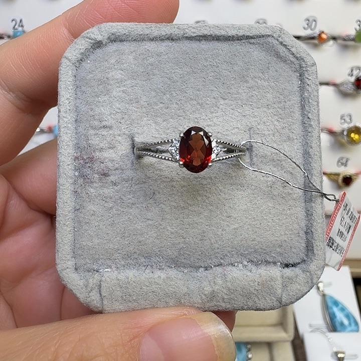 银S925镶嵌水晶戒指