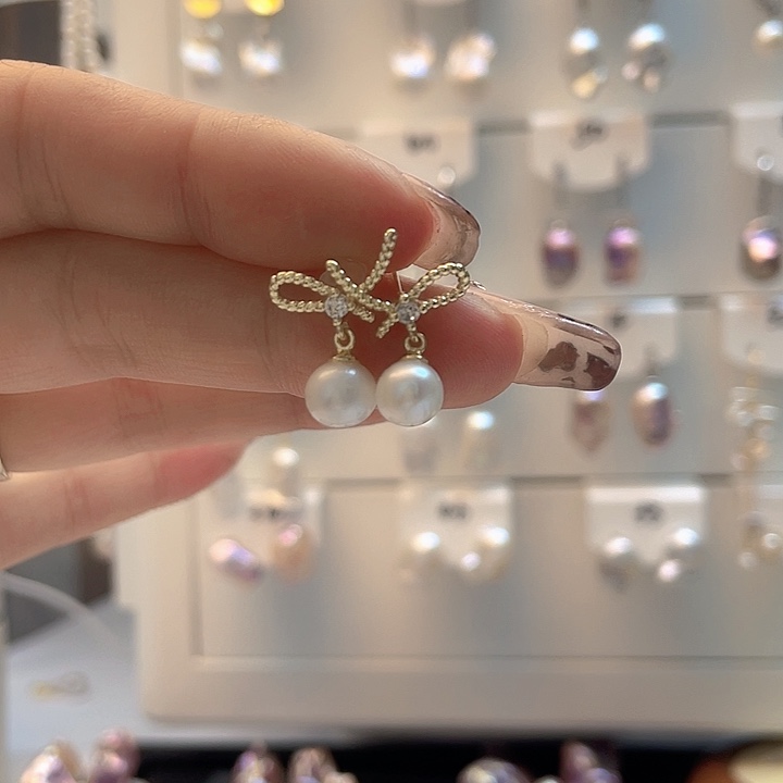 淡水珍珠耳饰未镶嵌