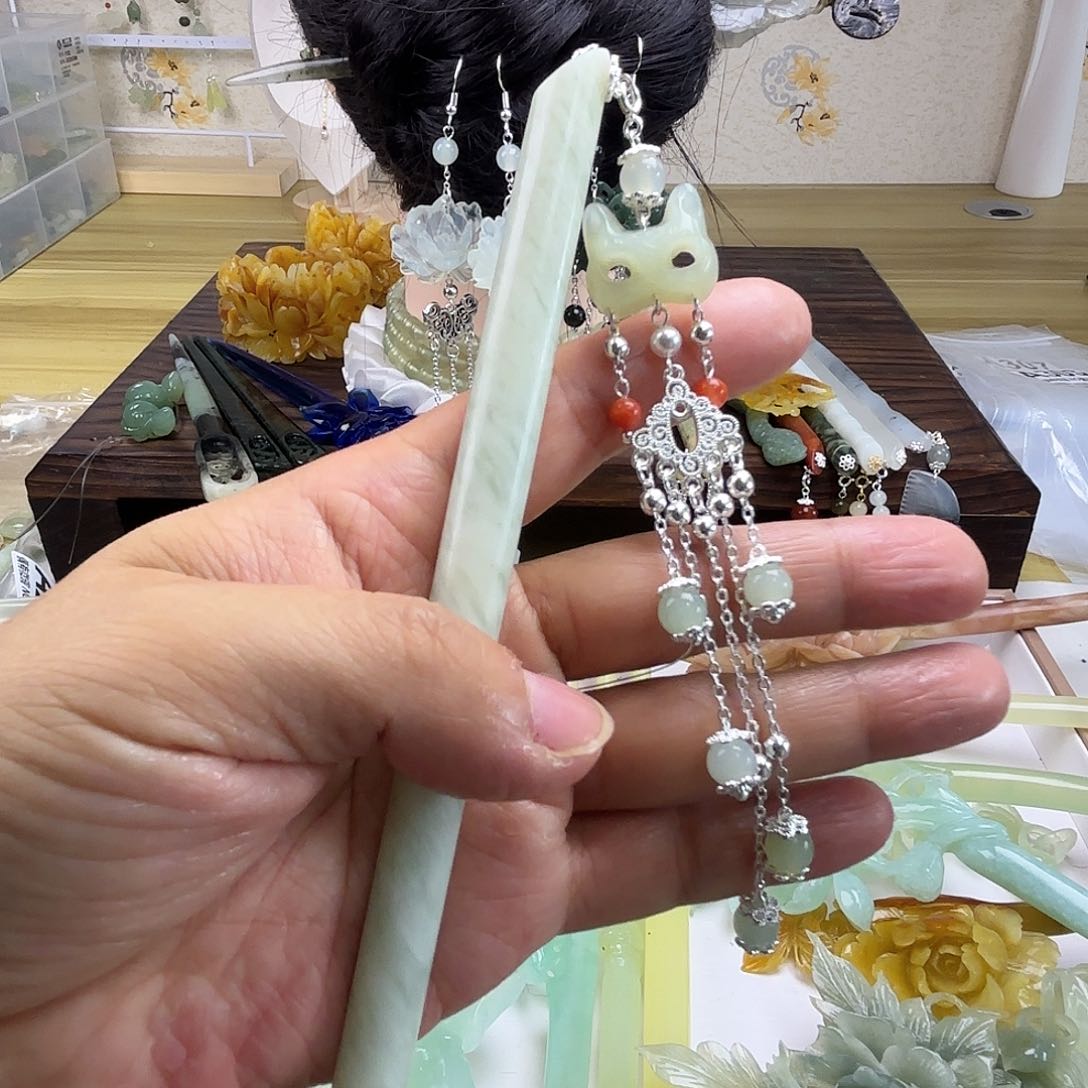 蛇纹石玉发饰合金