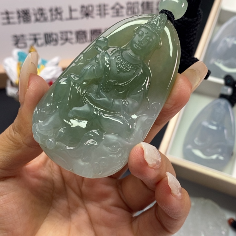 【闪购商品】翡翠颈饰未镶嵌平*翡翠