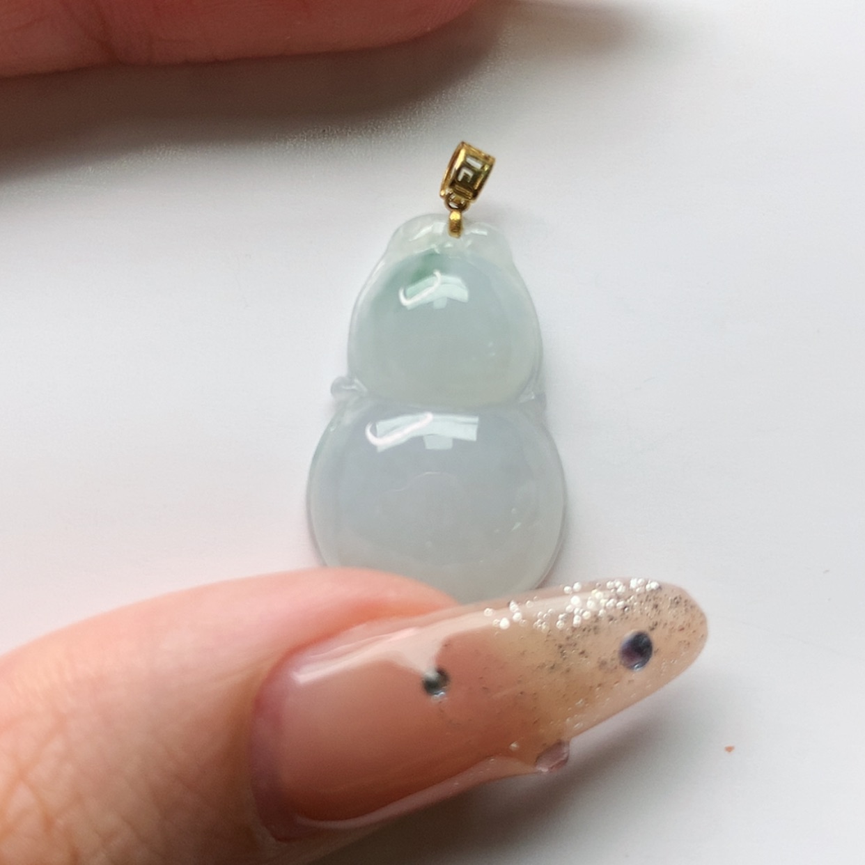 【闪购商品】翡翠18K金镶嵌颈饰111……