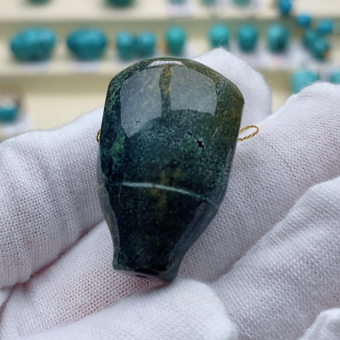 未镶嵌绿松石珠宝奇石海****人