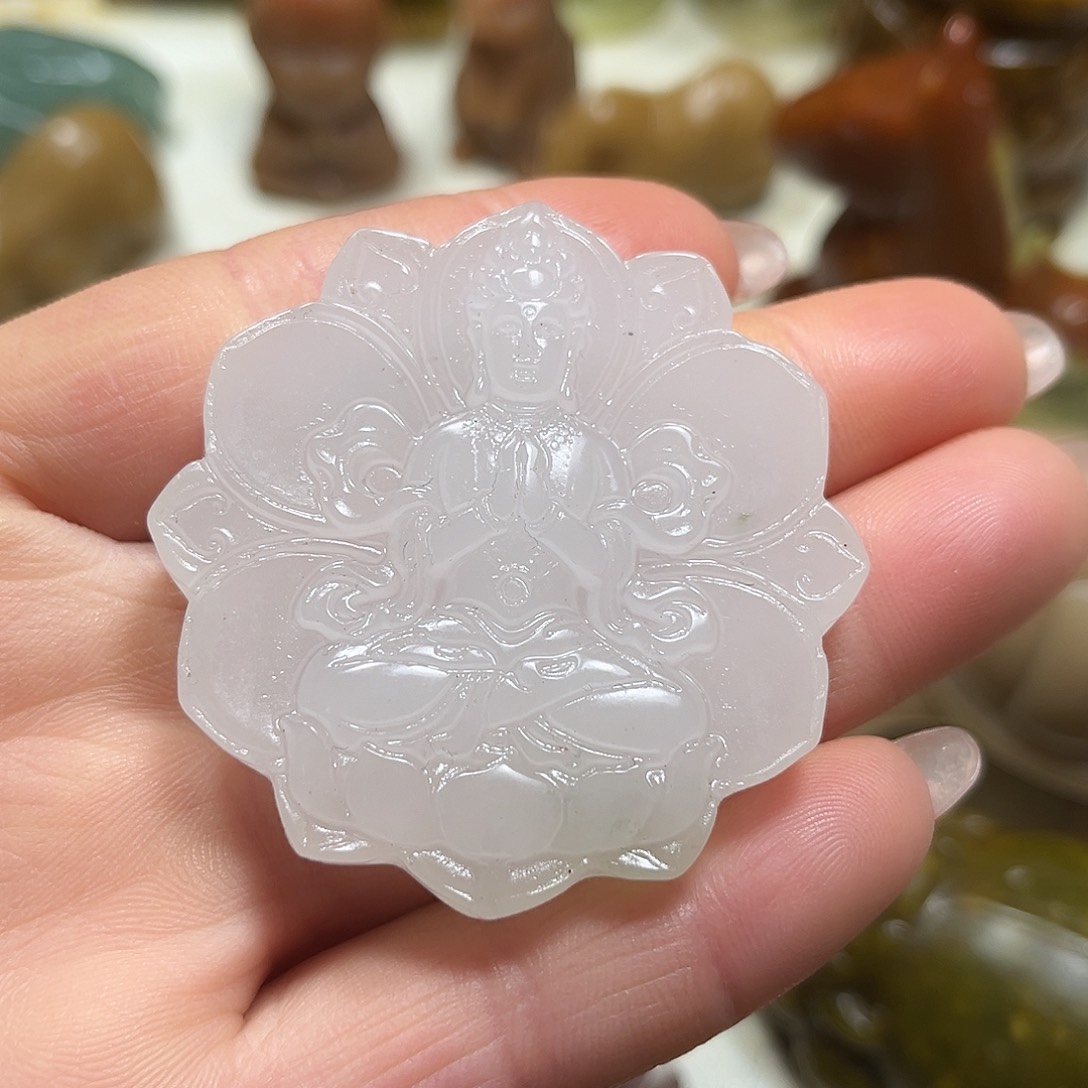 白玉菩提吊坠白玉菩提吊坠