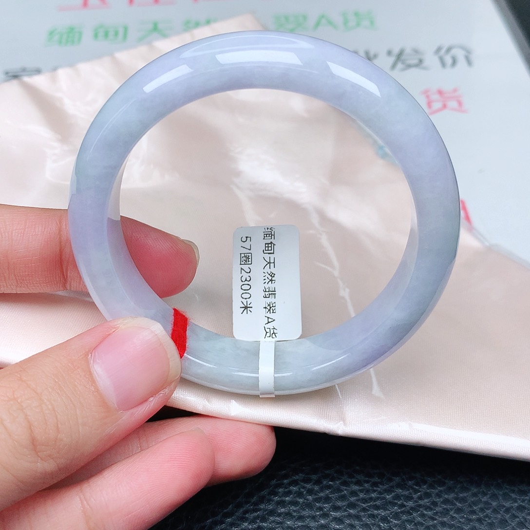 未镶嵌手镯翡翠天然翡翠手镯