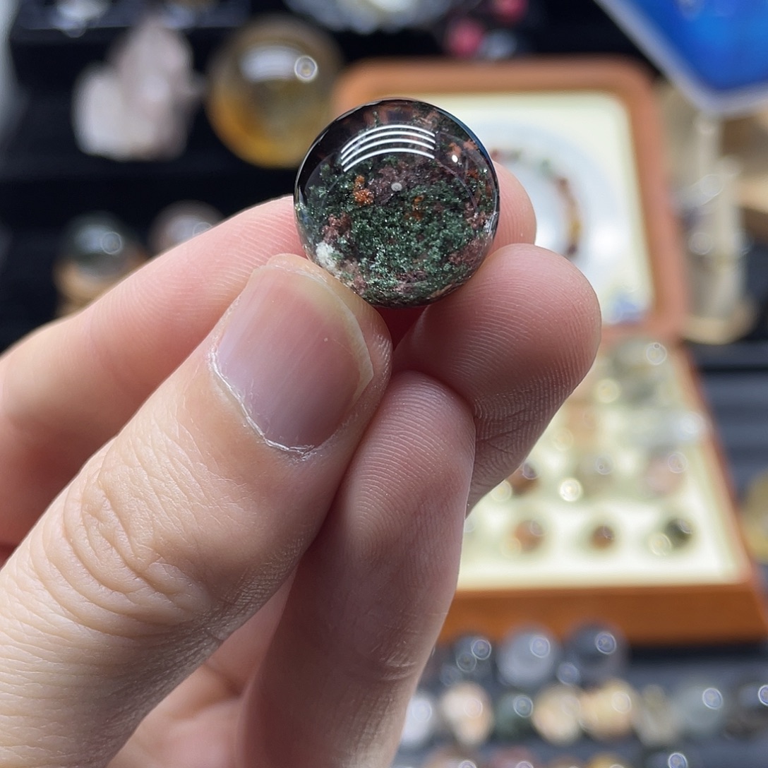 未镶嵌颈饰水晶四季幽灵