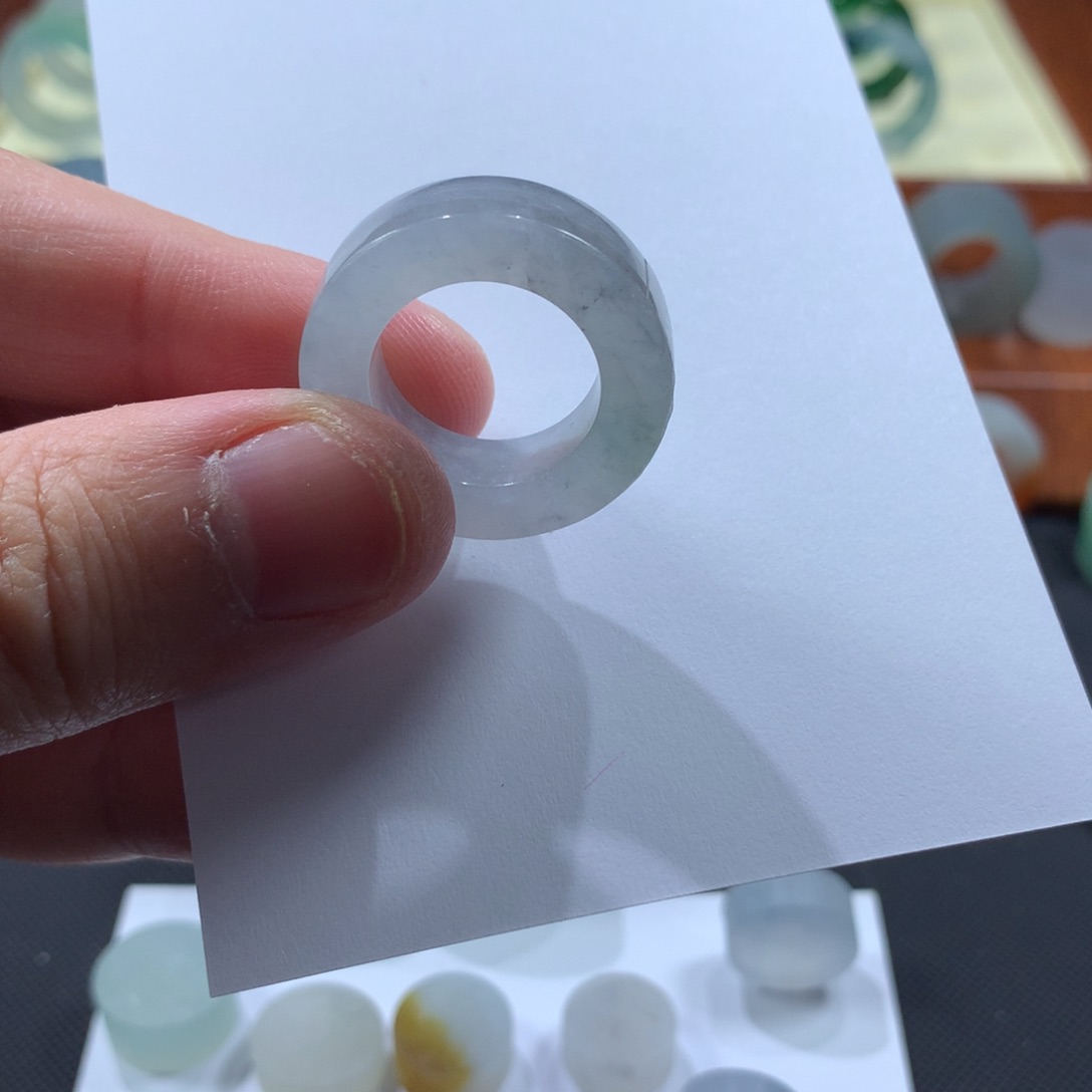 定制翡翠未镶嵌定制