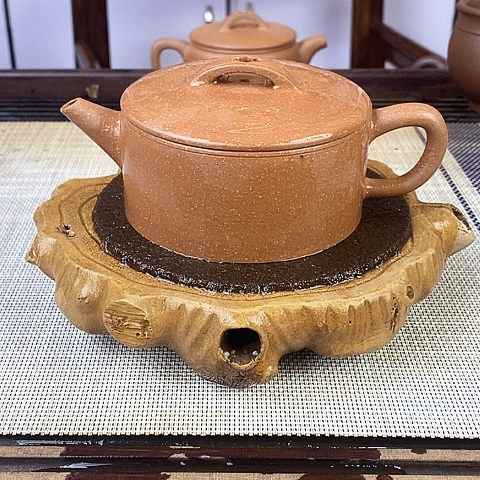 紫砂茶壶宜兴紫砂黄降坡180c c