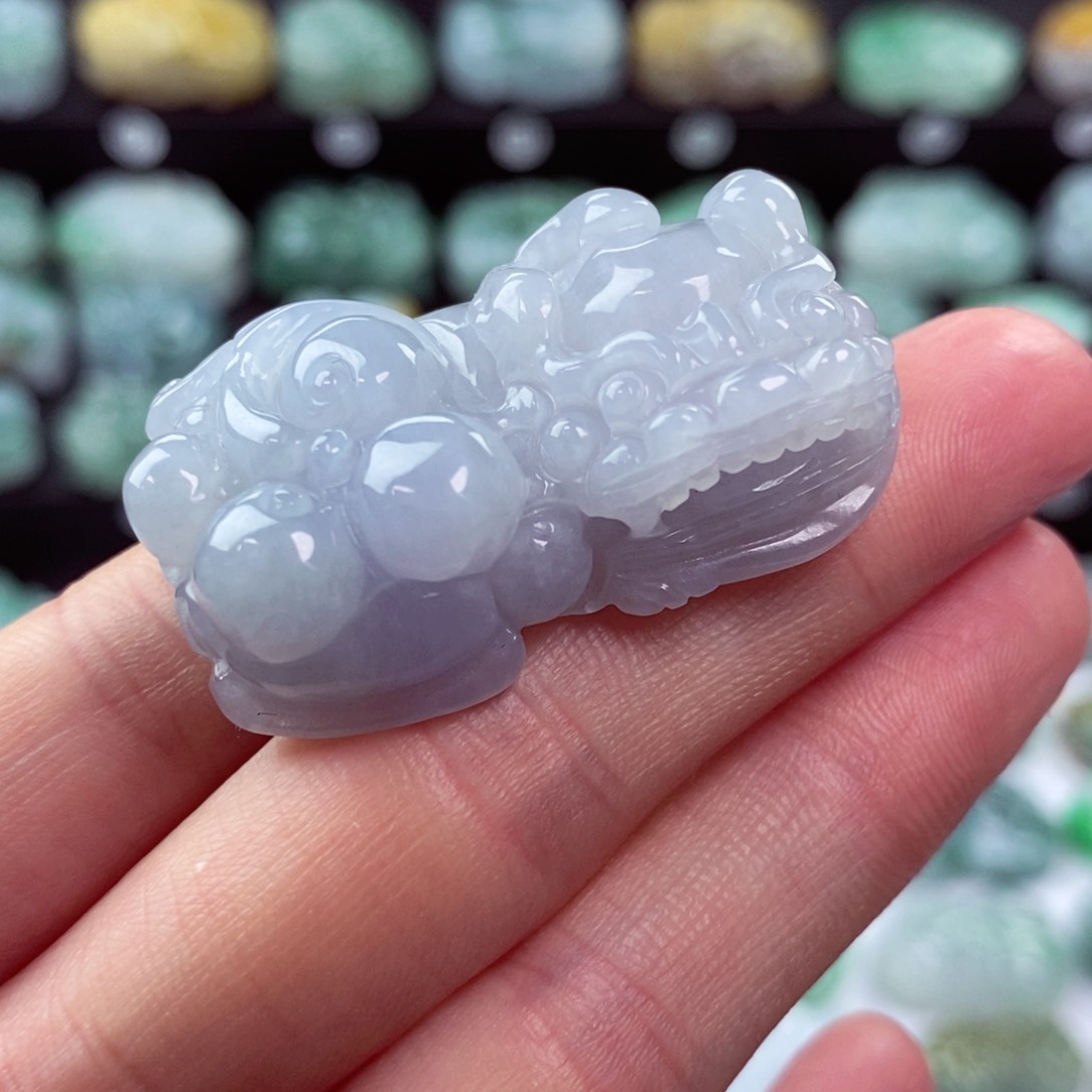 翡翠颈饰未镶嵌天然