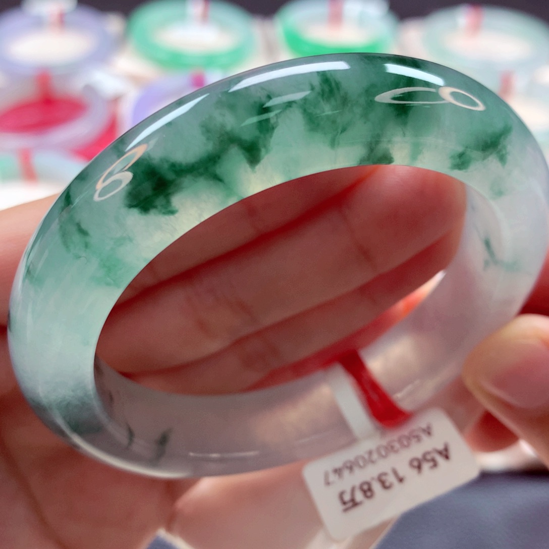 翡翠手镯未镶嵌88翡翠手镯99