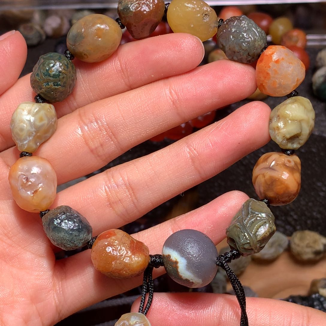 未镶嵌玛瑙/玉髓珠宝半成品