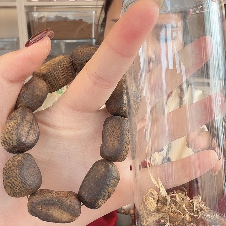 沉香碎屑沉香越南万野之王随型板头单圈多样性发一