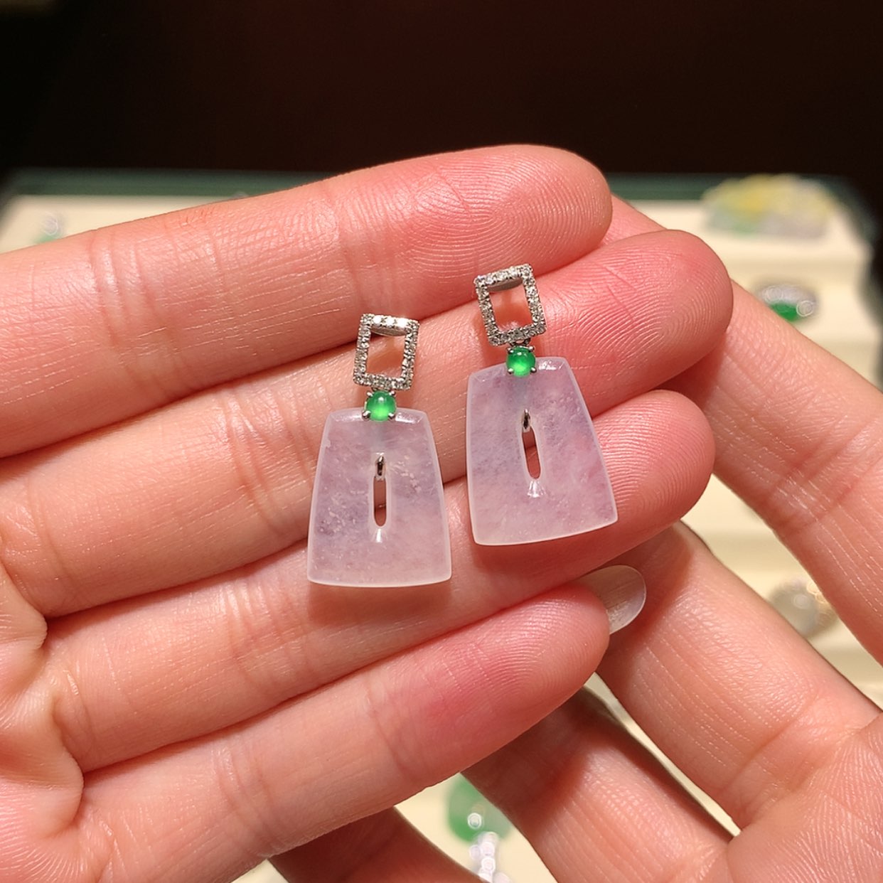 【闪购商品】翡翠耳饰18K金镶嵌缅甸a货翡翠 白冰方糖