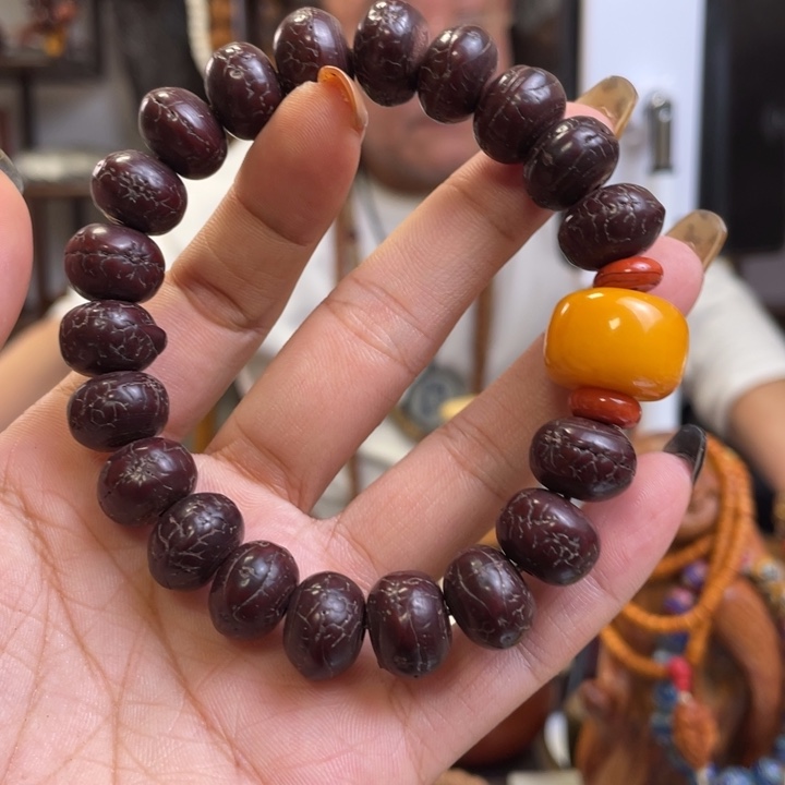 大***杨凤眼菩提手串凤眼菩提