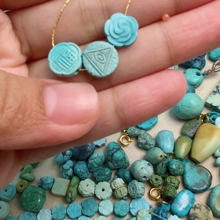 南红玛瑙未镶嵌珠宝奇石