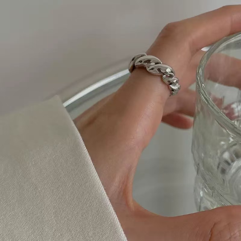 韩国双层扭绳麻花镂空牛角包戒指开口食指指环百搭