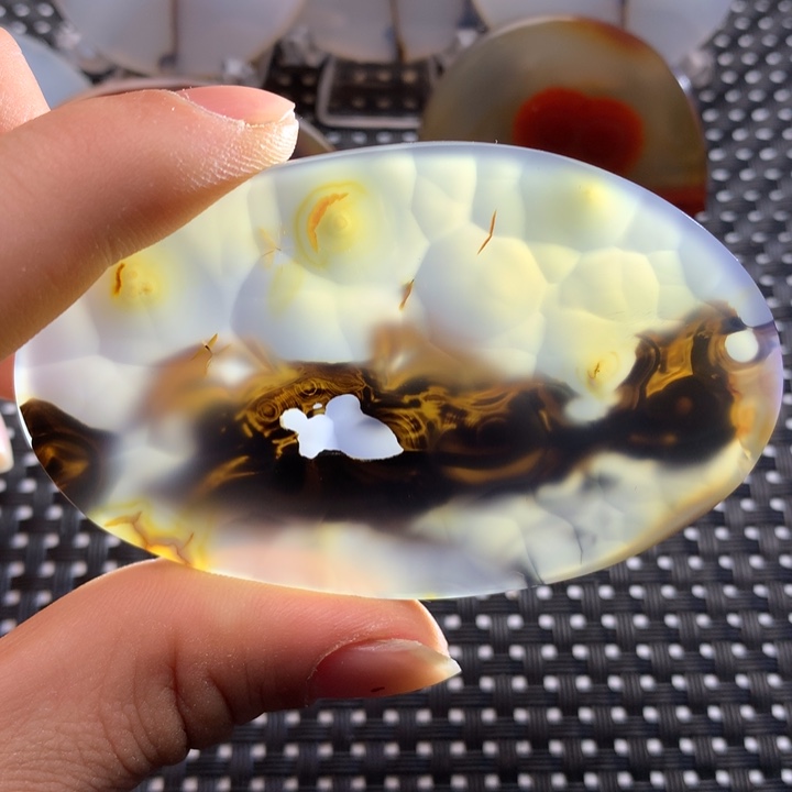 玛瑙/玉髓颈饰未镶嵌