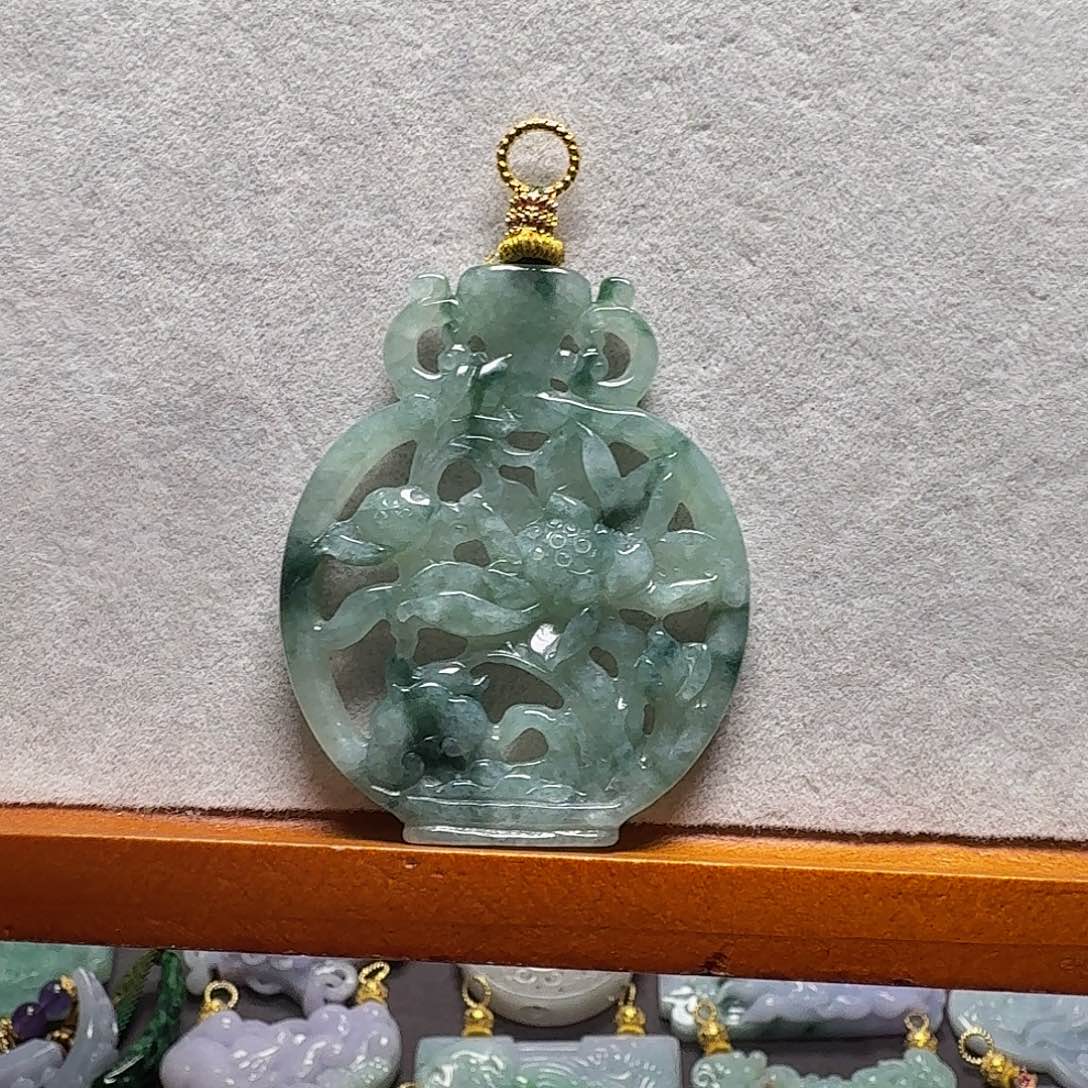 吊坠(赠链)未镶嵌翡翠