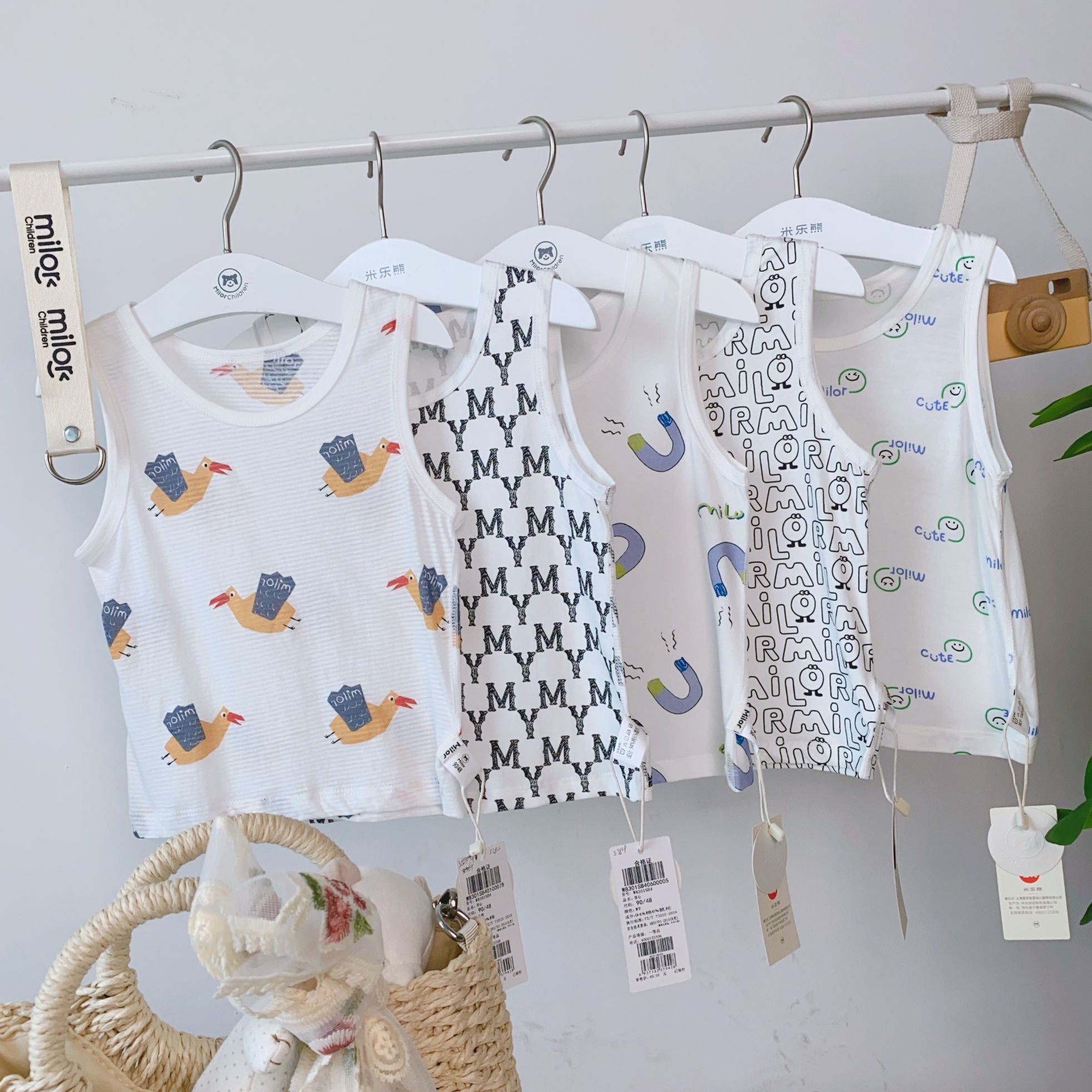 5384米乐熊 男女宝背心护肚上衣四季儿童童装无袖3014