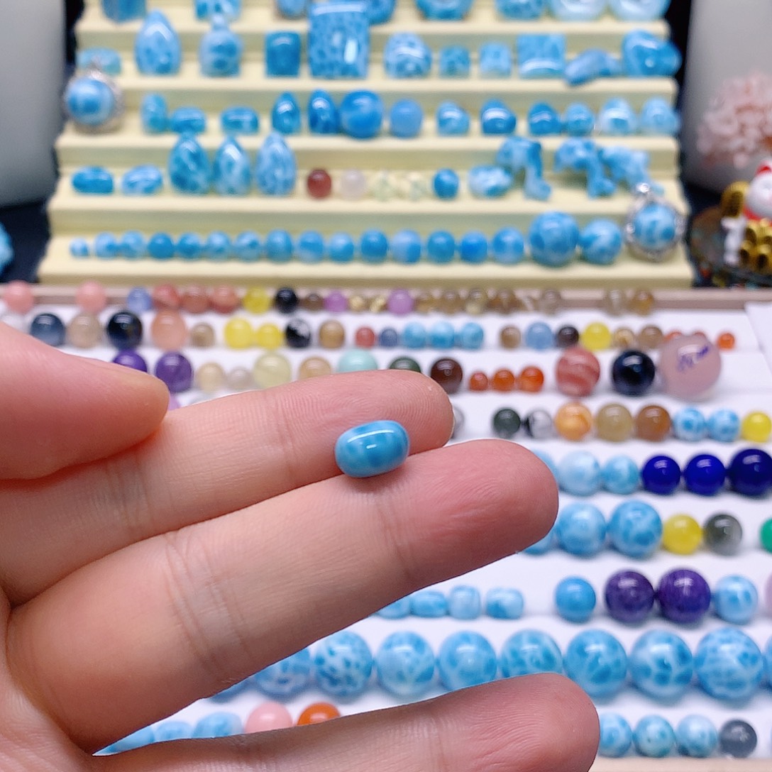 翻***海针钠钙石（海纹石）未镶嵌手链