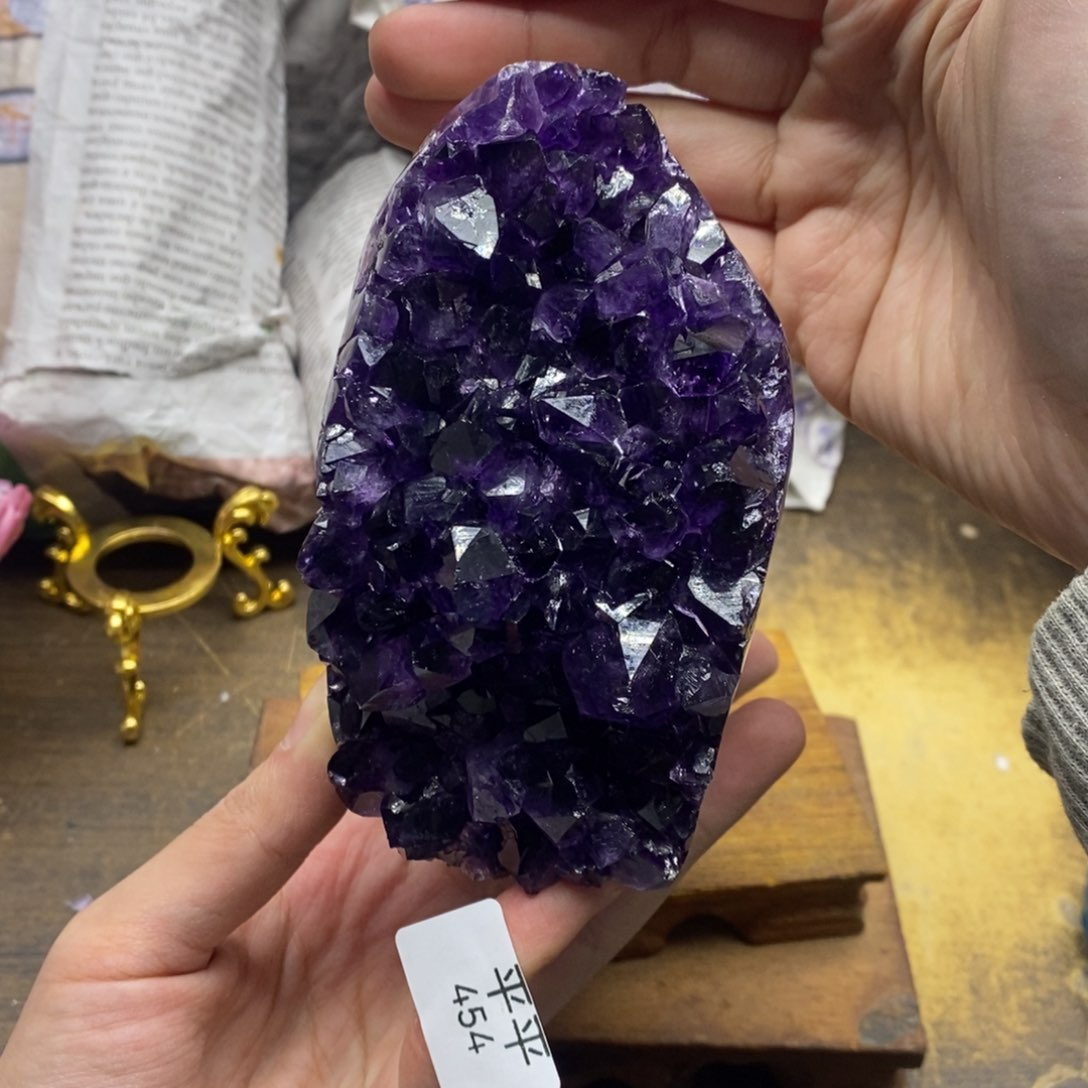 紫晶乌拉圭未镶嵌