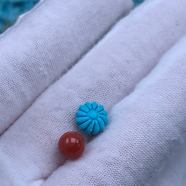 南红玛瑙未镶嵌珠宝奇石