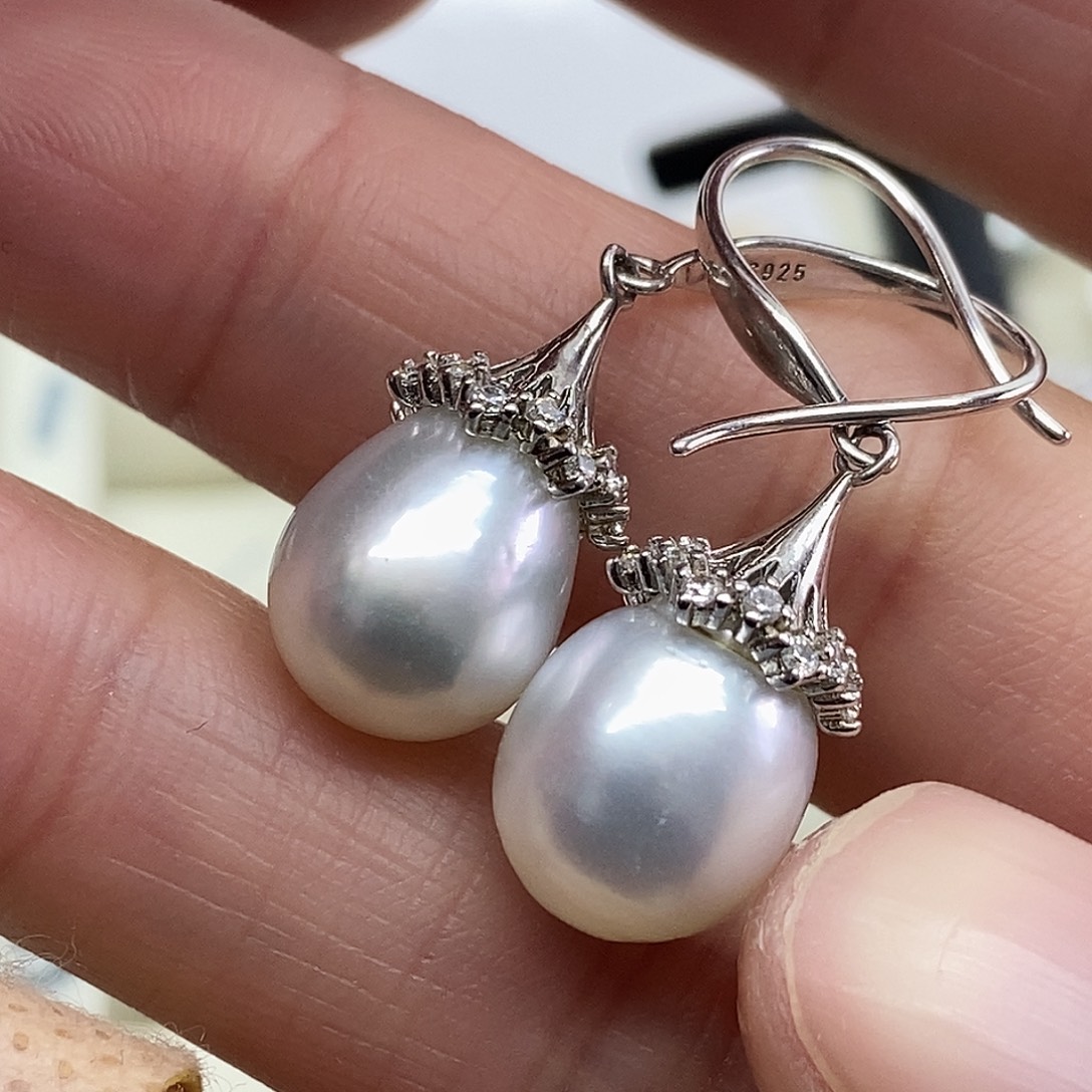 海水珍珠银S925镶嵌耳饰