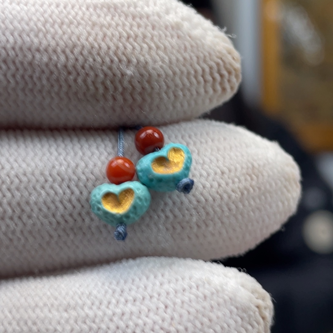 绿松石未镶嵌挂件