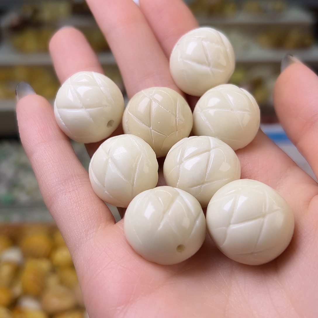 菩提根/象牙果吊坠瑕疵白菠萝包5颗