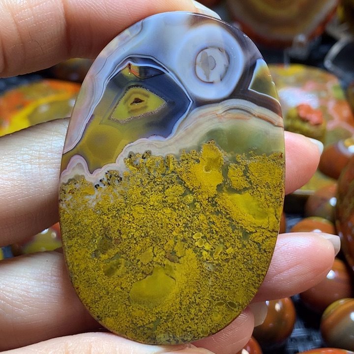 玛瑙/玉髓战国红吊坠未镶嵌