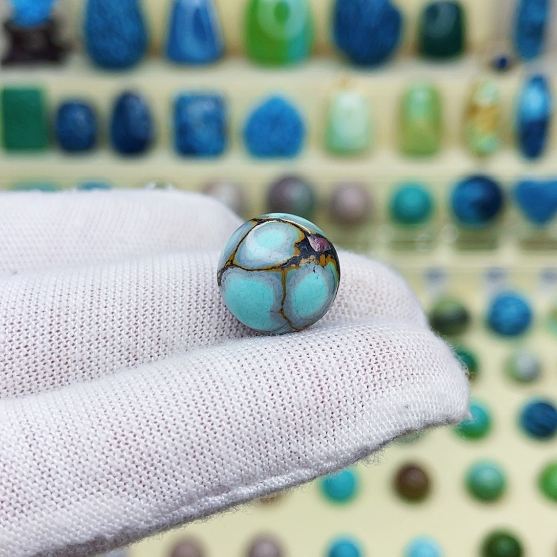 绿松石绿松石未镶嵌