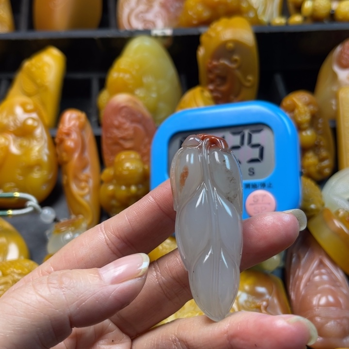 古***乐石英质玉未镶嵌颈饰
