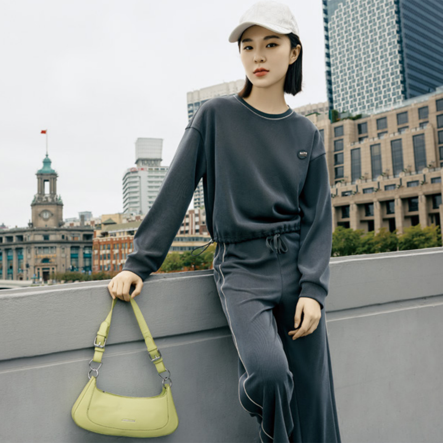 48029【华系列】卫衣CZV1308