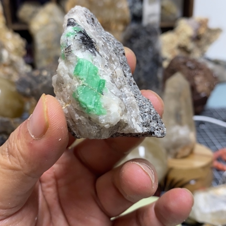 水晶水晶柱未镶嵌