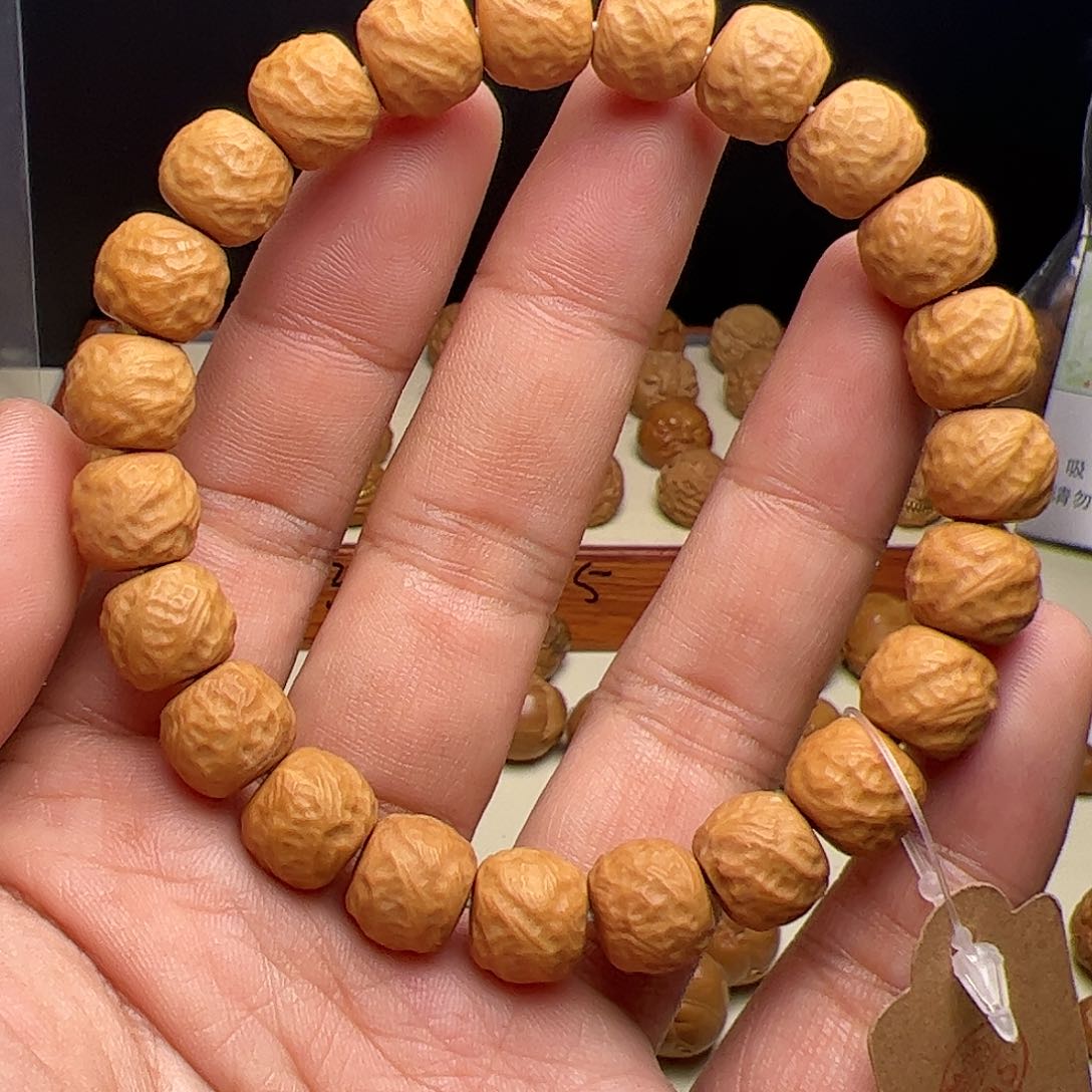 猴头核桃手串猴头