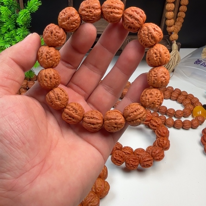 W***L文玩核桃手串小核桃1