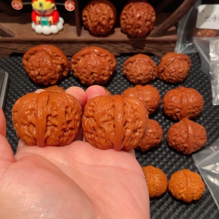 文玩核桃把件吴**?42.2尺寸元宝1492