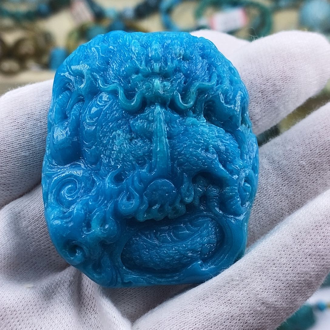 亻***鸟绿松石未镶嵌珠宝奇石