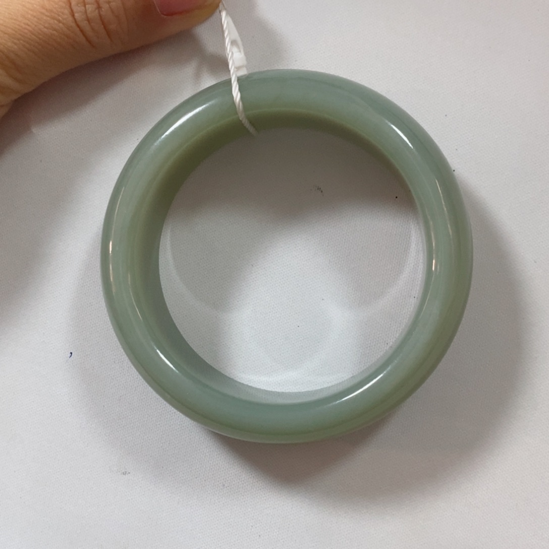 和田玉手镯未镶嵌追*