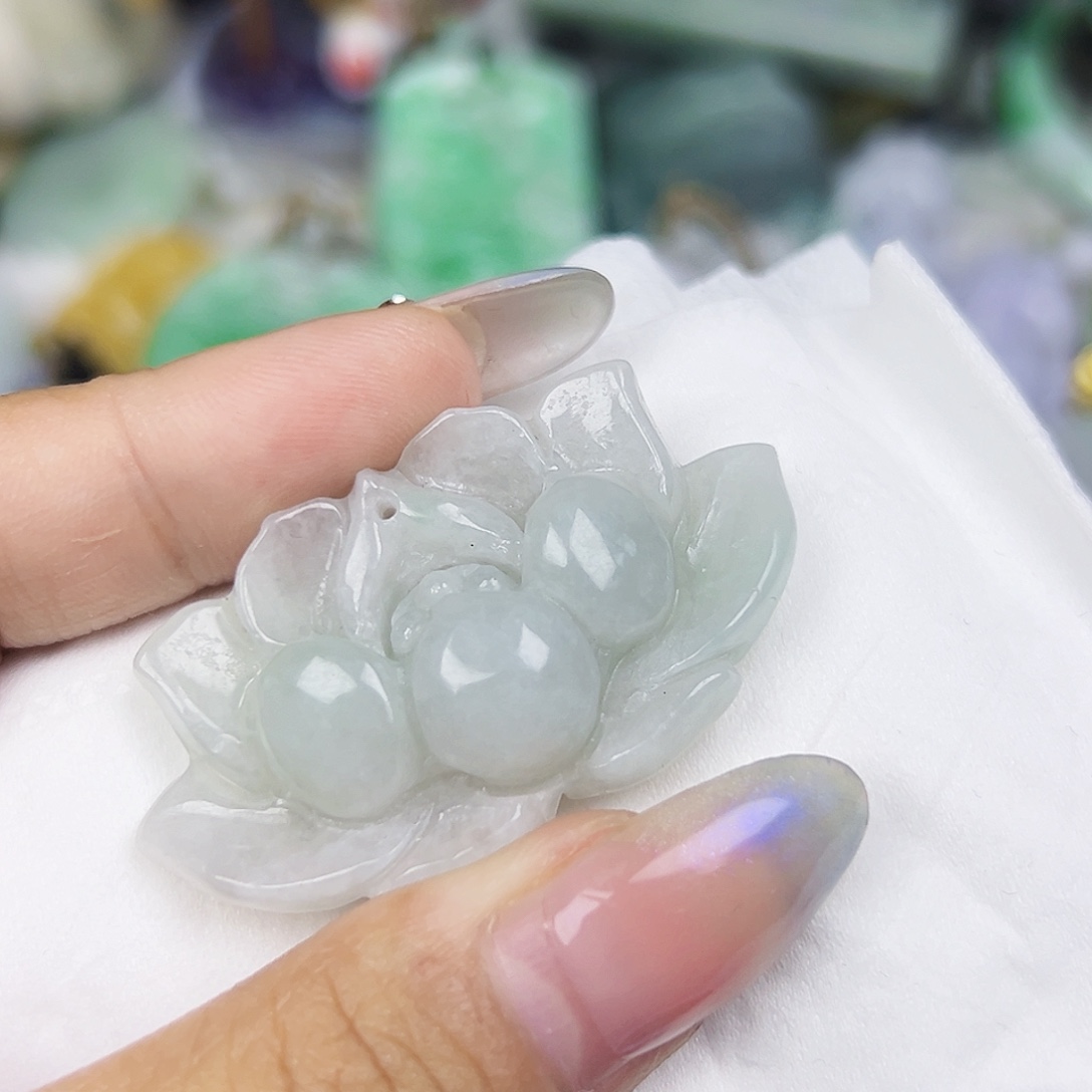 奥***a翡翠未镶嵌吊坠(不含链)111