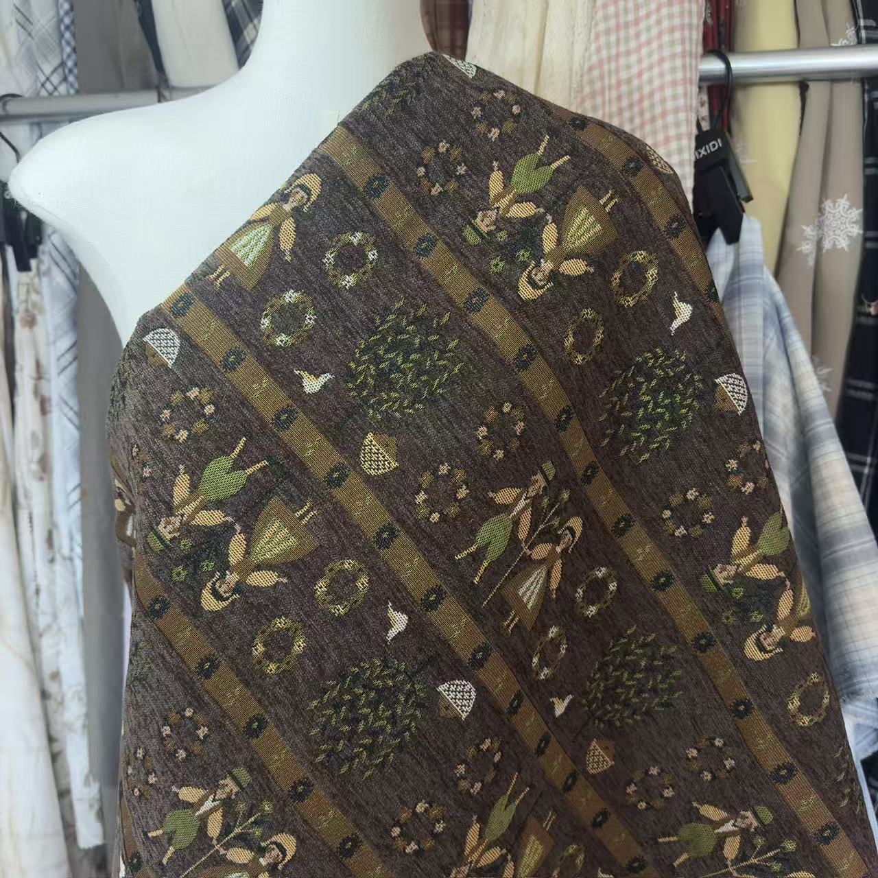 不退不换*提花植物花卉雪尼尔厚款（一件就是一米）