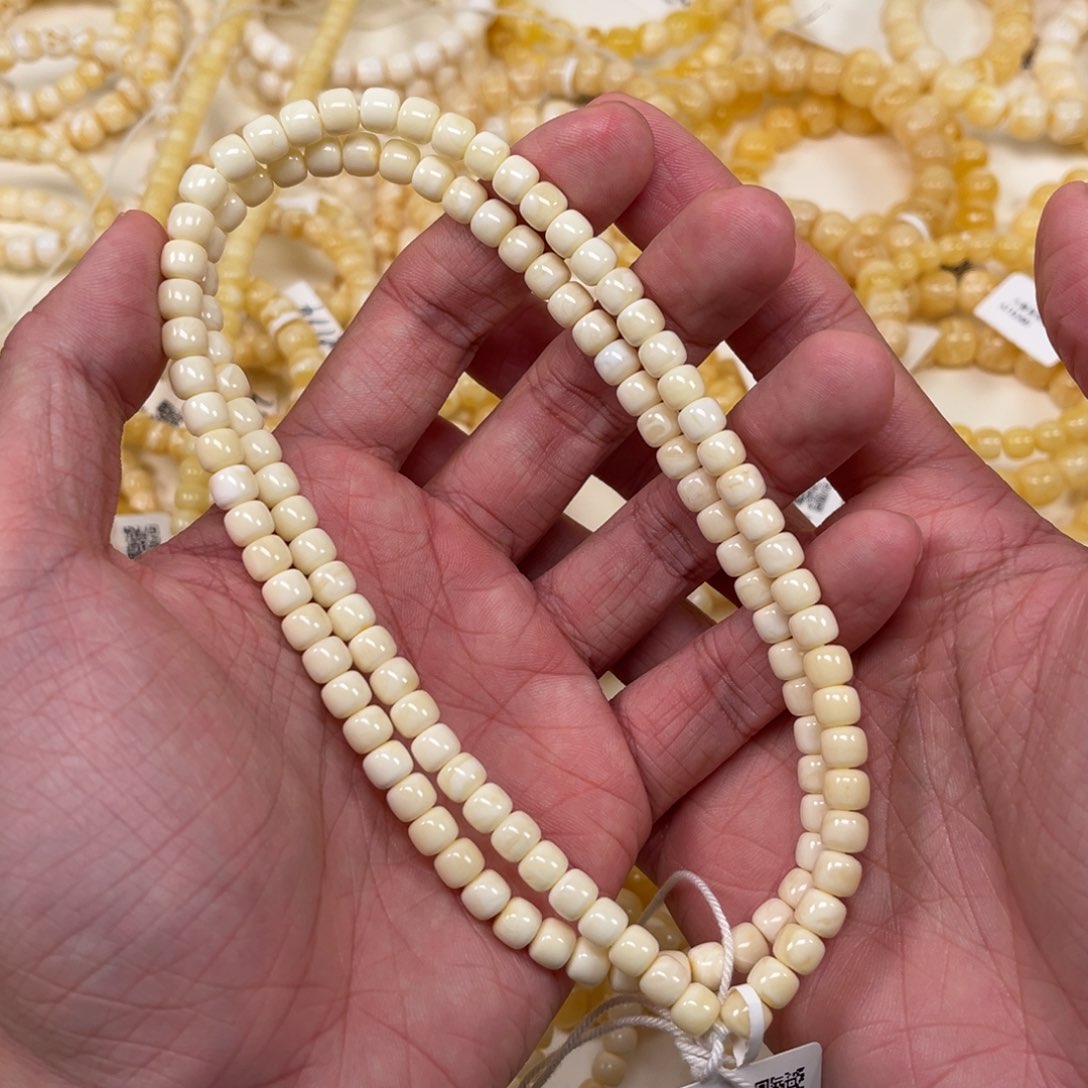 蜜蜡手串未镶嵌王*哥蜜蜡手串多圈6.5