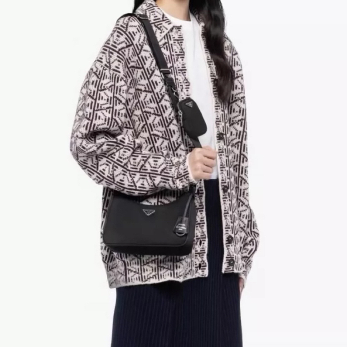 99新 Prada/普拉达 三角标黑白提花毛衣开衫 38码 02824 