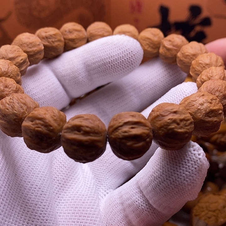 吊坠猴头核桃隐士