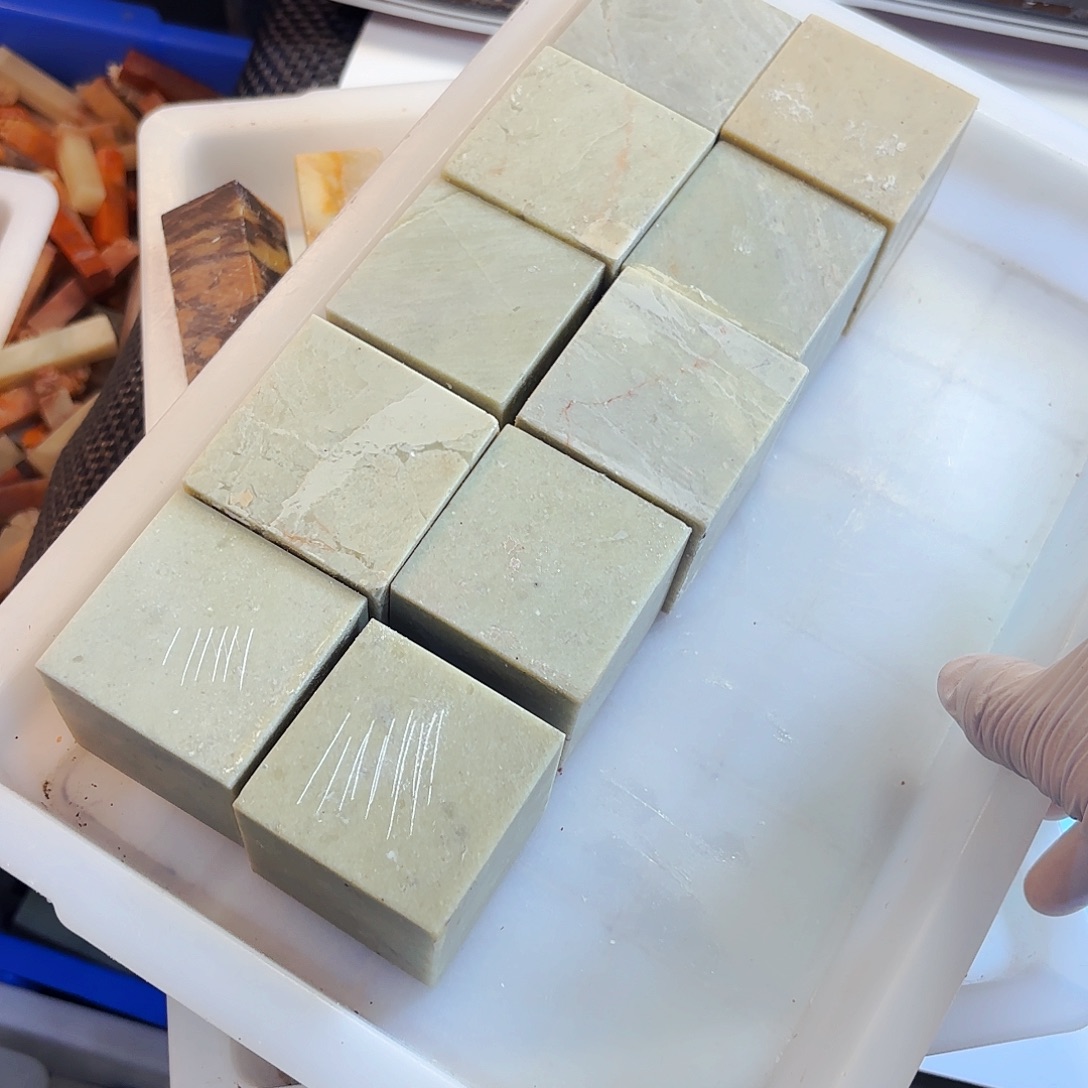 白***社青田石印石这些问题在很多