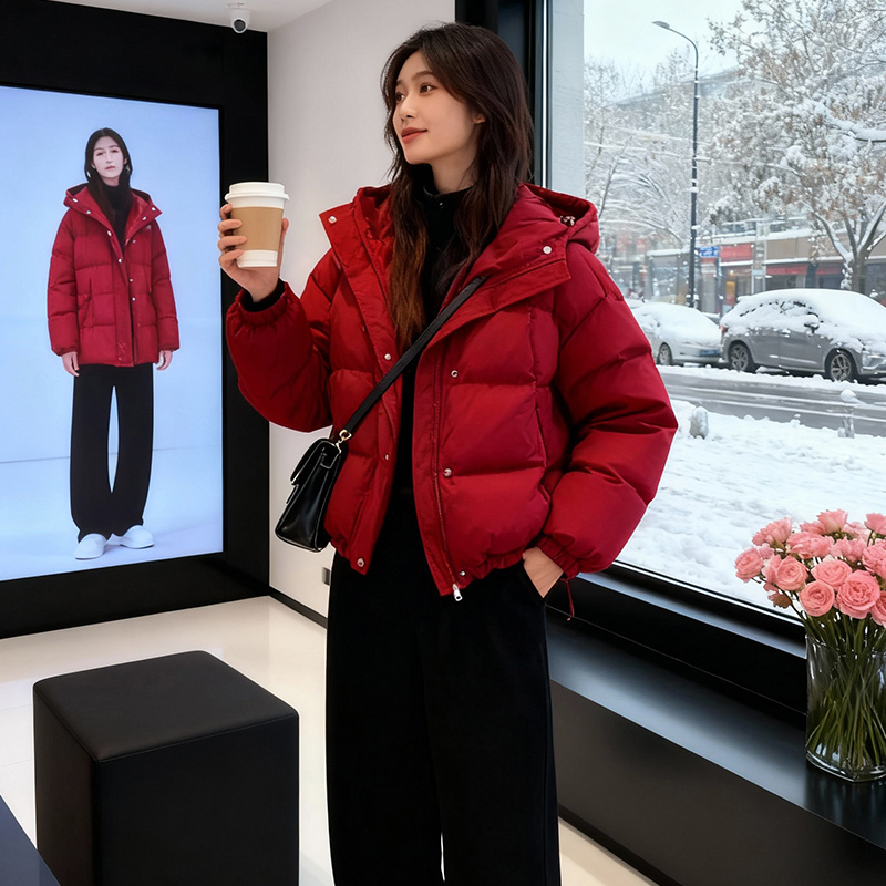 深冬气质时尚一整套穿搭红色连帽棉服加绒加厚夹棉阔腿裤两件套女