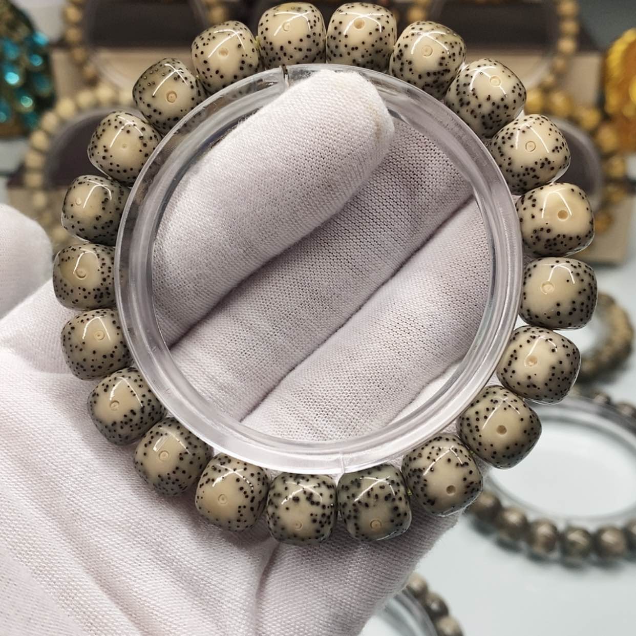 【闪购商品】星月菩提手串10×11一物一图原生态同枝糯冰绿包白