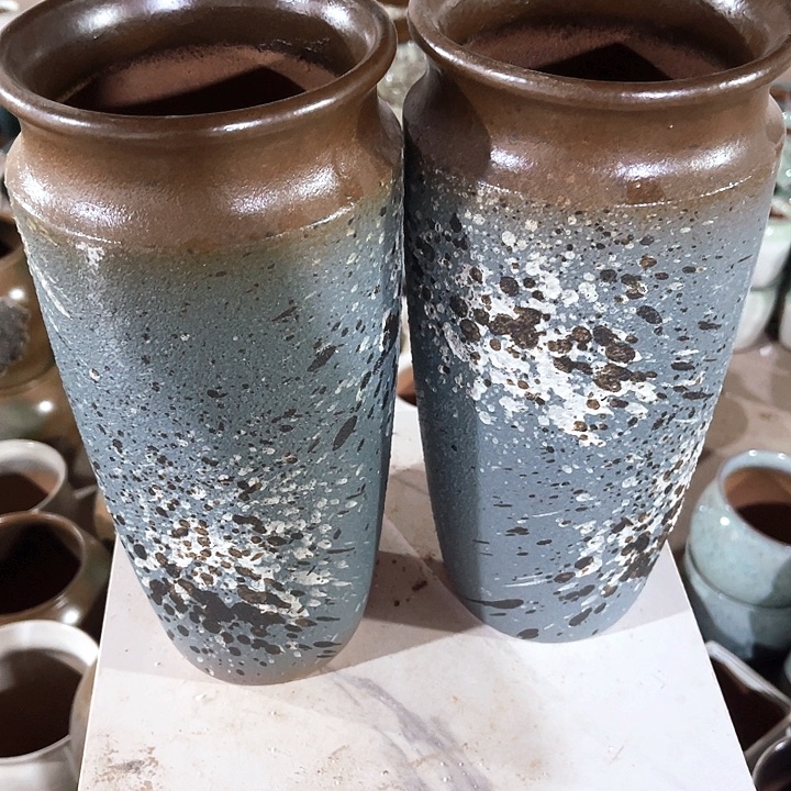 紫砂花盆口径14高度31两只正品